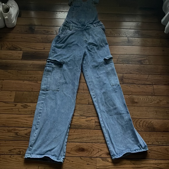 SHIEN size XS overalls light wash baggy pant - Picture 2 of 5